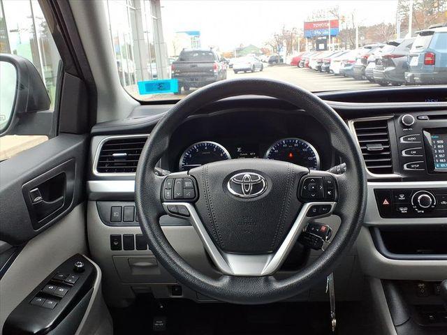 used 2019 Toyota Highlander car, priced at $25,000