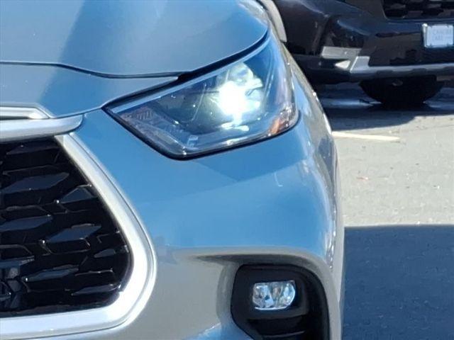 used 2021 Toyota Highlander car, priced at $26,898