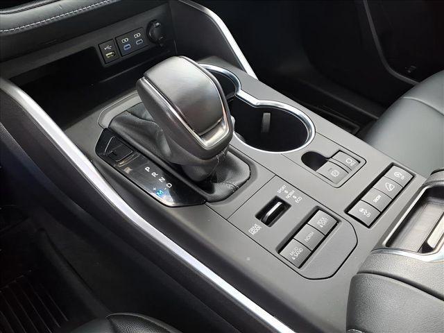 used 2022 Toyota Highlander car, priced at $30,000
