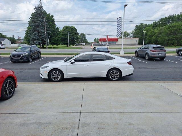 used 2022 Hyundai Sonata car, priced at $19,556