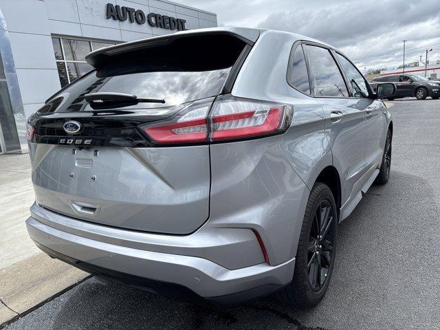 used 2024 Ford Edge car, priced at $32,999
