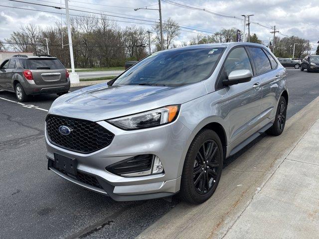 used 2024 Ford Edge car, priced at $32,999