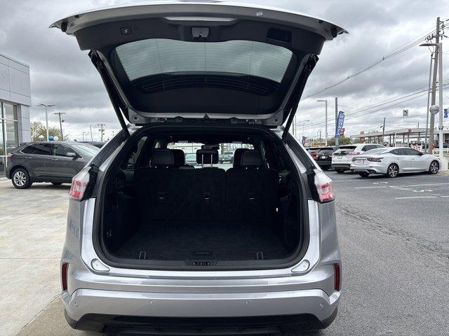 used 2024 Ford Edge car, priced at $32,999