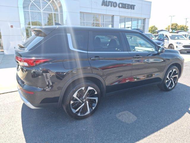 used 2024 Mitsubishi Outlander car, priced at $24,991