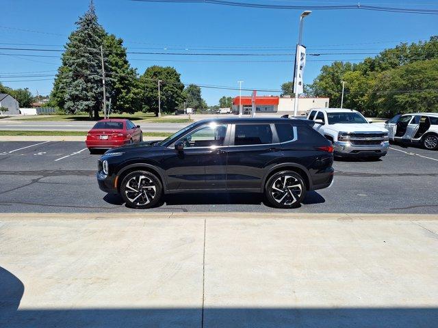 used 2024 Mitsubishi Outlander car, priced at $24,991