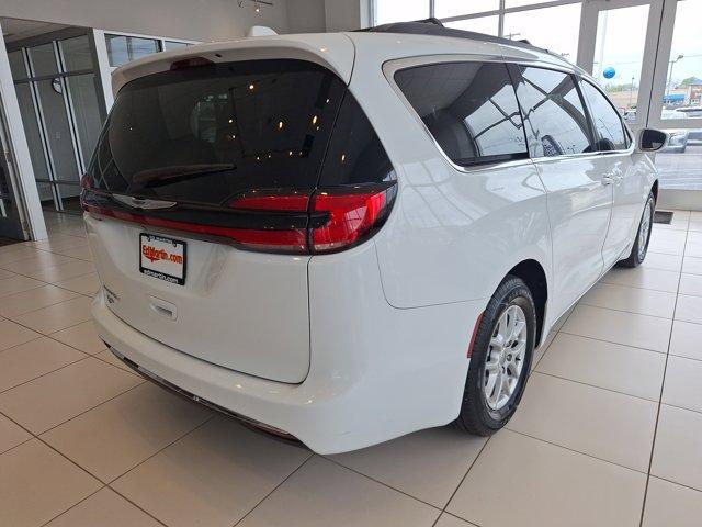 used 2022 Chrysler Pacifica car, priced at $18,400