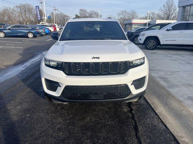 used 2023 Jeep Grand Cherokee car, priced at $29,600