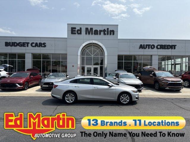 used 2021 Chevrolet Malibu car, priced at $15,999