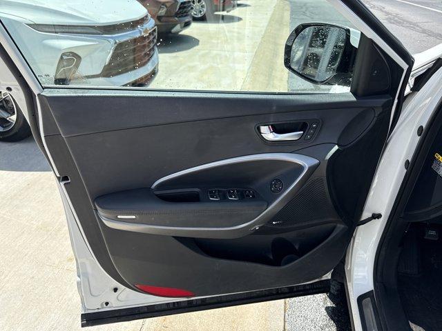 used 2019 Hyundai Santa Fe XL car, priced at $18,800
