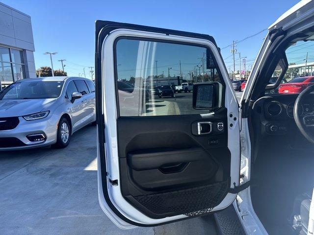 used 2021 Jeep Wrangler Unlimited car, priced at $30,986