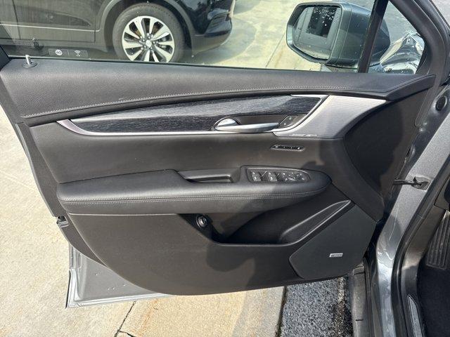 used 2020 Cadillac XT5 car, priced at $24,331