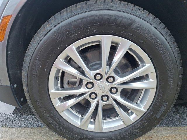 used 2020 Cadillac XT5 car, priced at $24,888