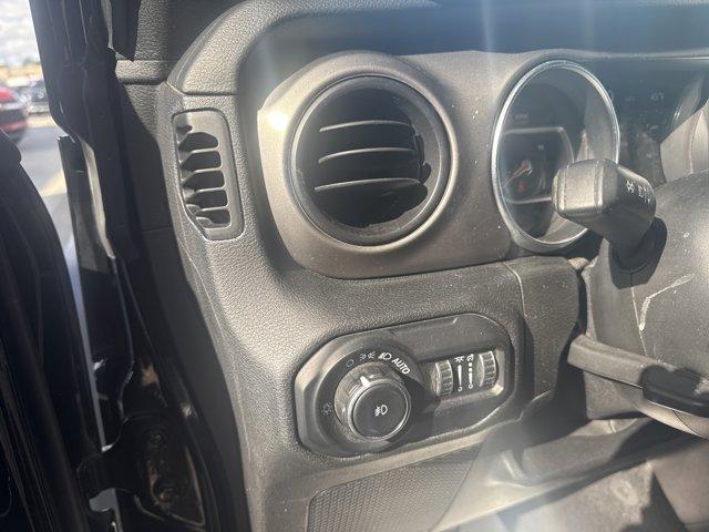 used 2021 Jeep Wrangler Unlimited car, priced at $23,400