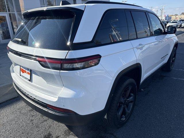 used 2023 Jeep Grand Cherokee car, priced at $27,644