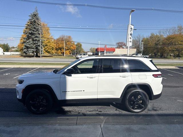 used 2023 Jeep Grand Cherokee car, priced at $27,644