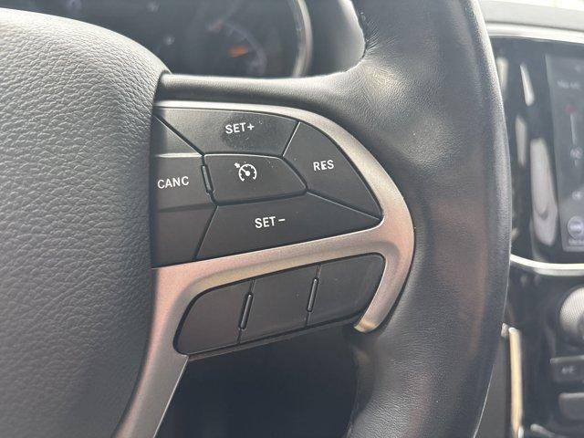 used 2021 Jeep Grand Cherokee car, priced at $27,999