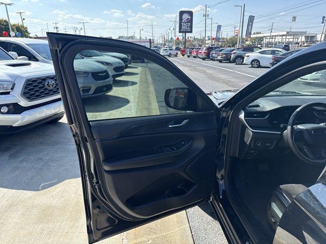 used 2023 Jeep Grand Cherokee car, priced at $26,700