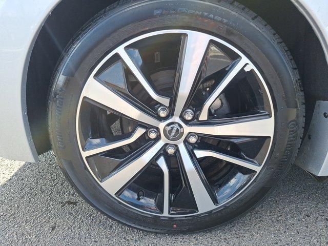 used 2023 Nissan Maxima car, priced at $22,999
