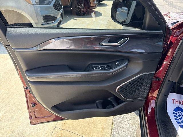 used 2021 Jeep Grand Cherokee L car, priced at $23,999