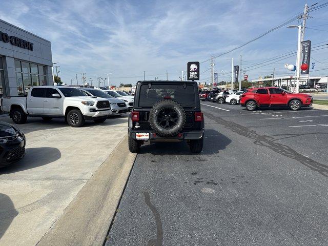 used 2021 Jeep Wrangler Unlimited car, priced at $27,655