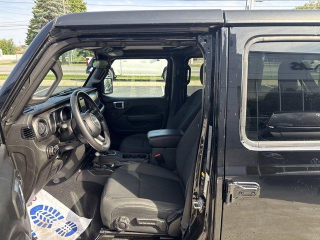 used 2021 Jeep Wrangler Unlimited car, priced at $27,655