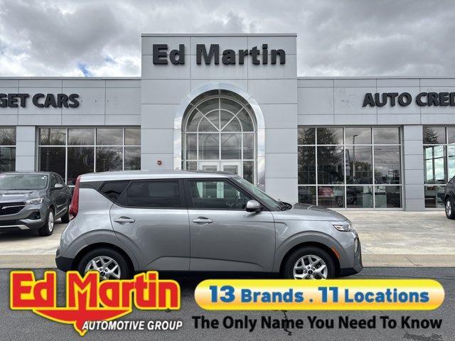 used 2022 Kia Soul car, priced at $17,922
