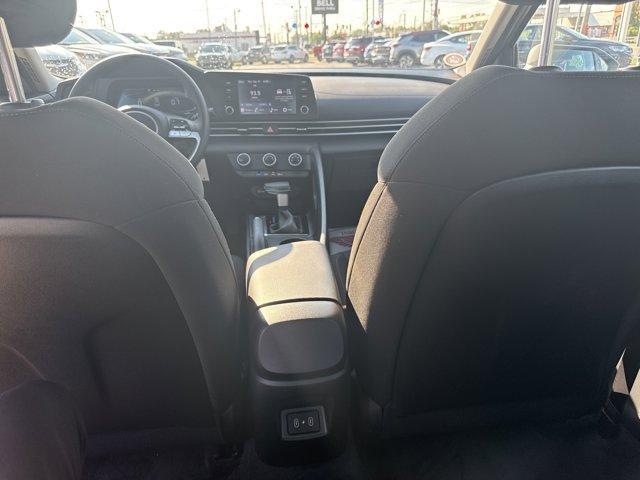 used 2025 Hyundai Elantra car, priced at $20,400