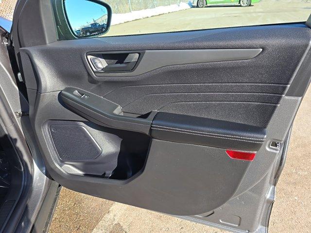 used 2024 Ford Escape car, priced at $25,900