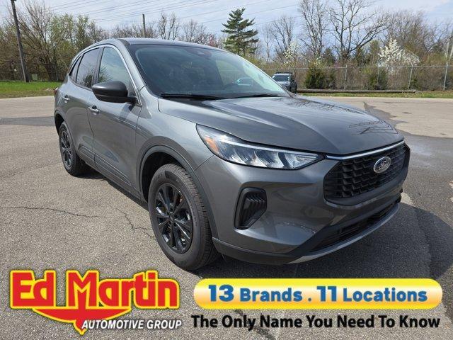 used 2024 Ford Escape car, priced at $25,900