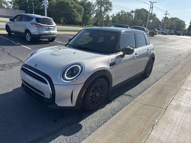 used 2022 MINI Hardtop car, priced at $22,999