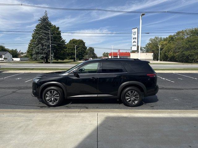 used 2024 Nissan Pathfinder car, priced at $27,999