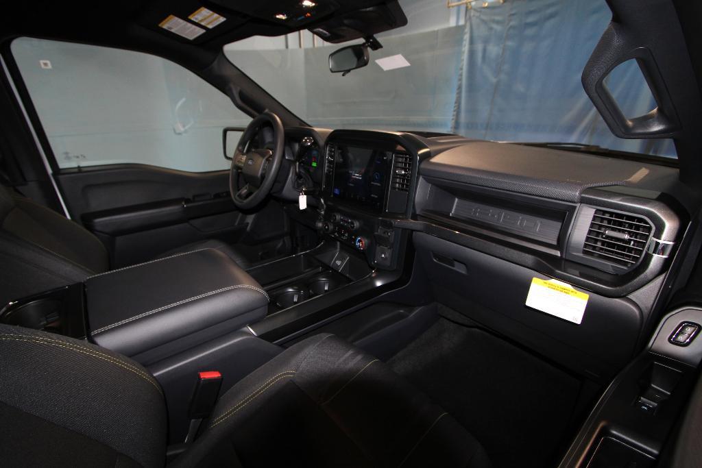 new 2025 Ford F-150 car, priced at $49,704