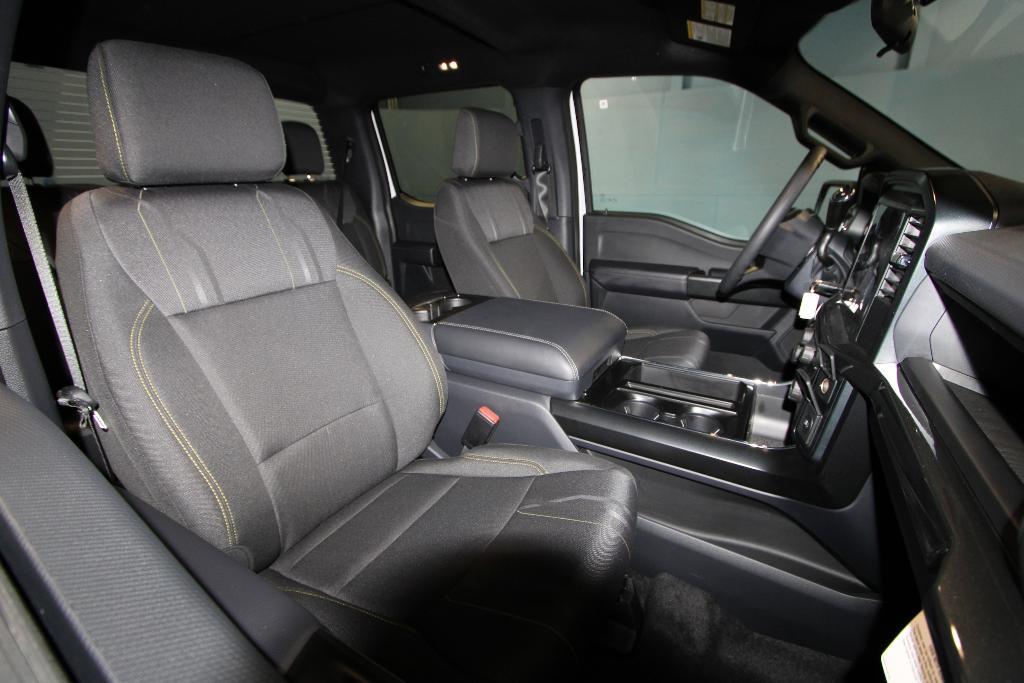 new 2025 Ford F-150 car, priced at $49,704