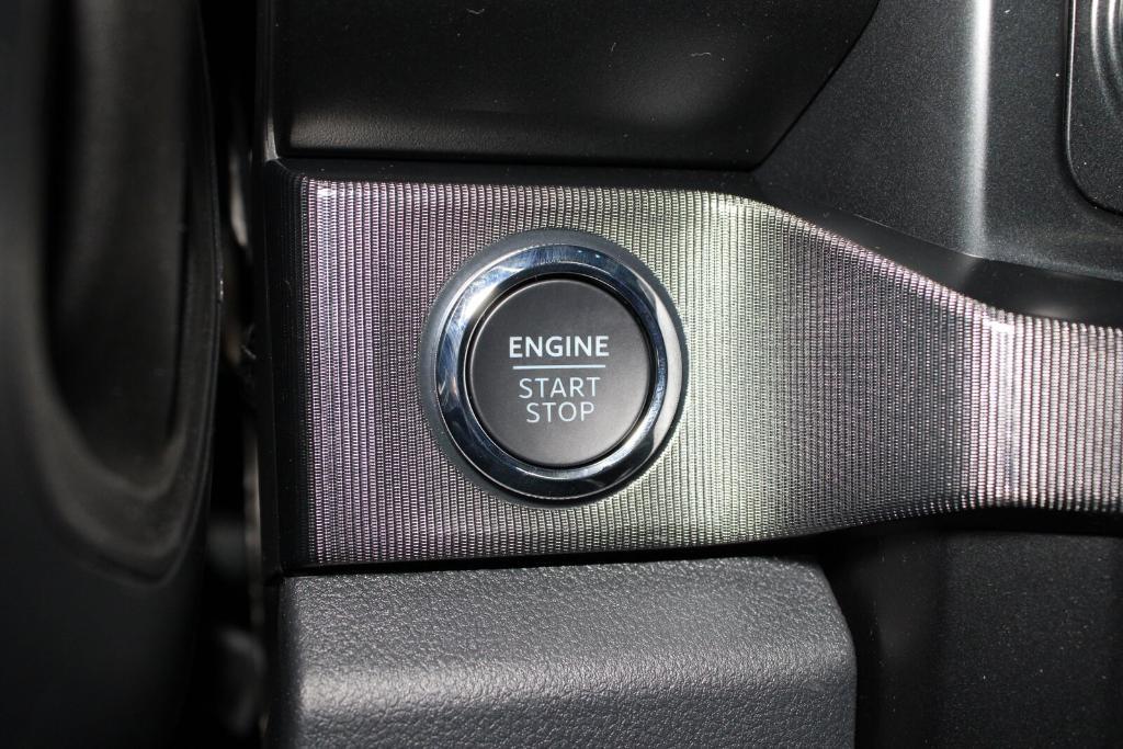 new 2025 Ford F-250 car, priced at $95,610