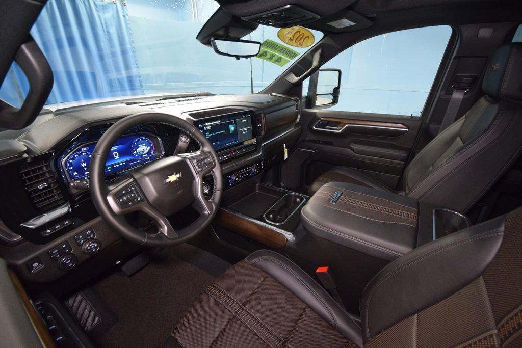 used 2025 Chevrolet Silverado 3500 car, priced at $91,850