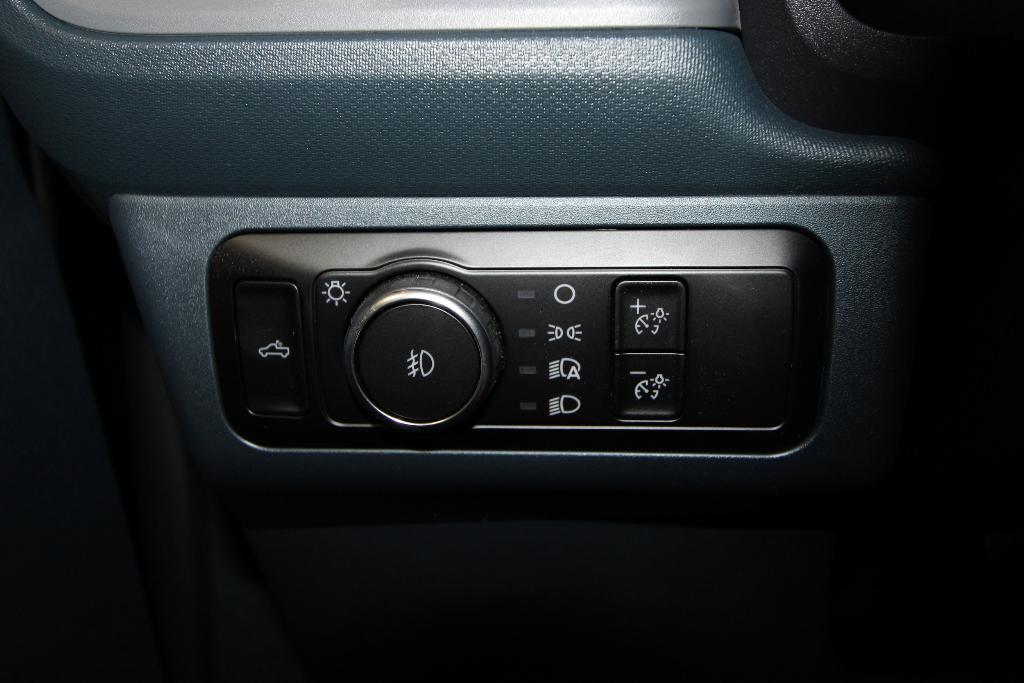 new 2025 Ford Maverick car, priced at $40,323