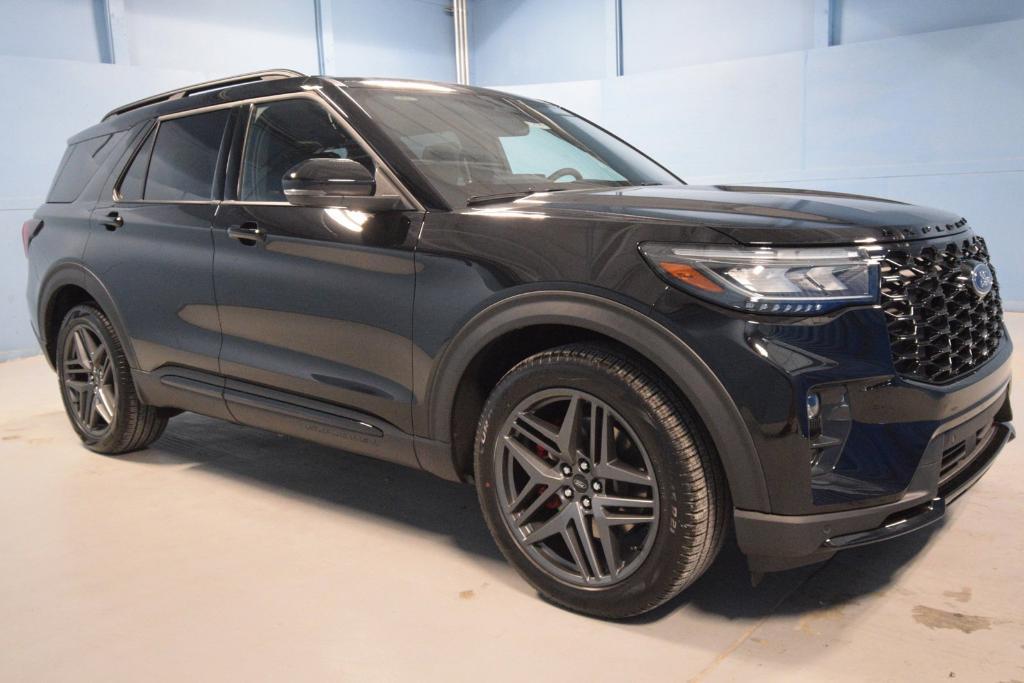 new 2025 Ford Explorer car, priced at $59,795