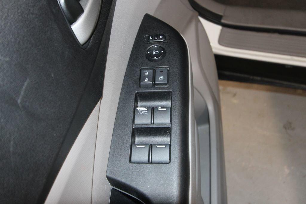 used 2013 Honda CR-V car, priced at $11,991