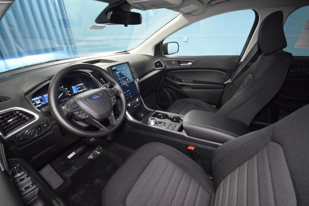 new 2024 Ford Edge car, priced at $33,966