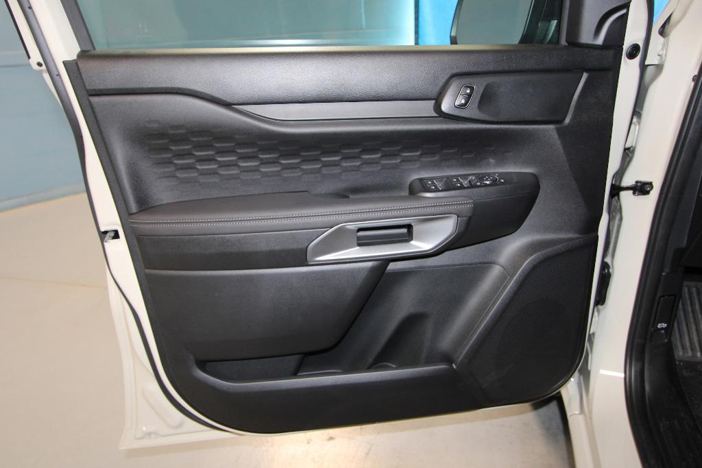 new 2025 Ford Ranger car, priced at $42,290