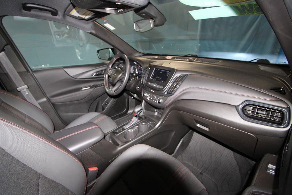 used 2022 Chevrolet Equinox car, priced at $31,899