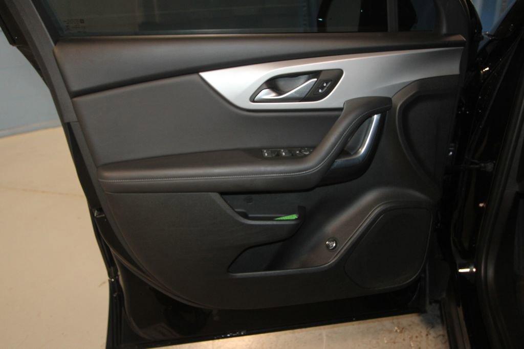 used 2022 Chevrolet Blazer car, priced at $28,899