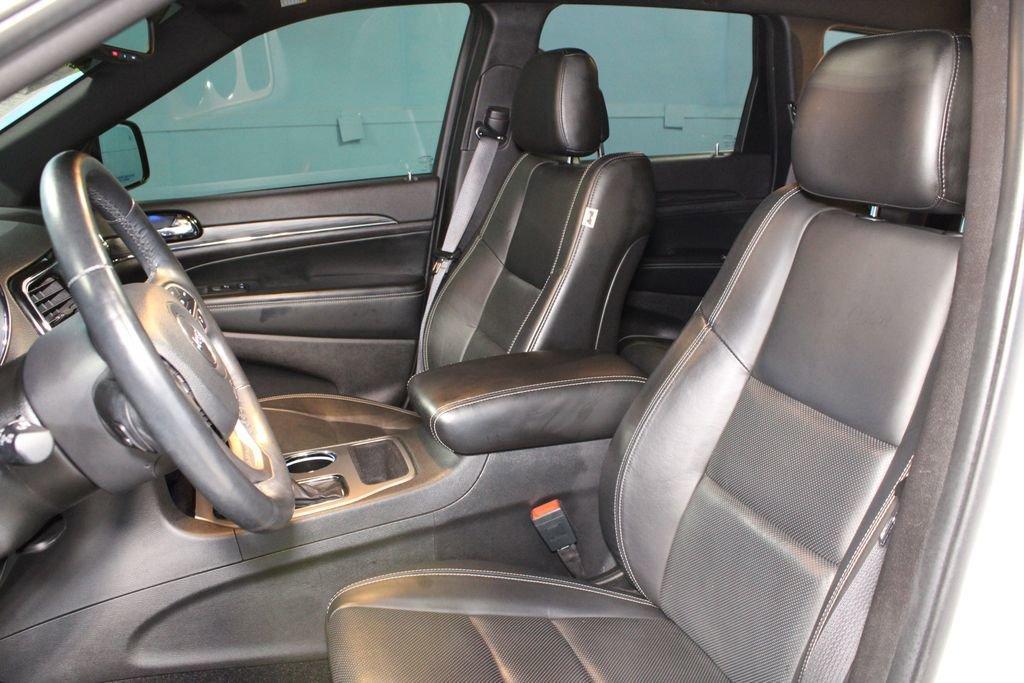 used 2021 Jeep Grand Cherokee car, priced at $33,600