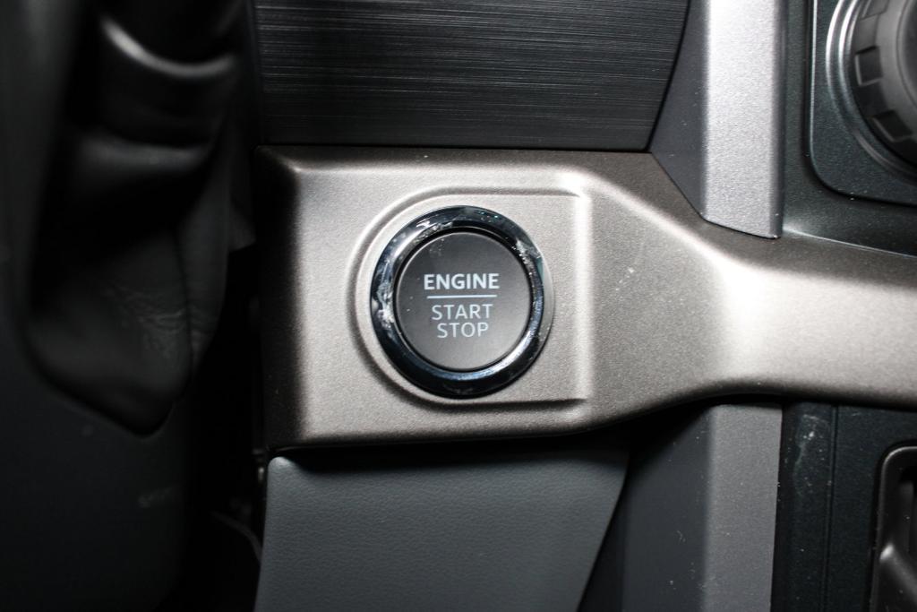 new 2025 Ford F-150 car, priced at $55,328