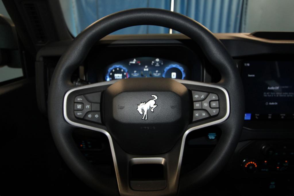 new 2025 Ford Bronco car, priced at $40,964