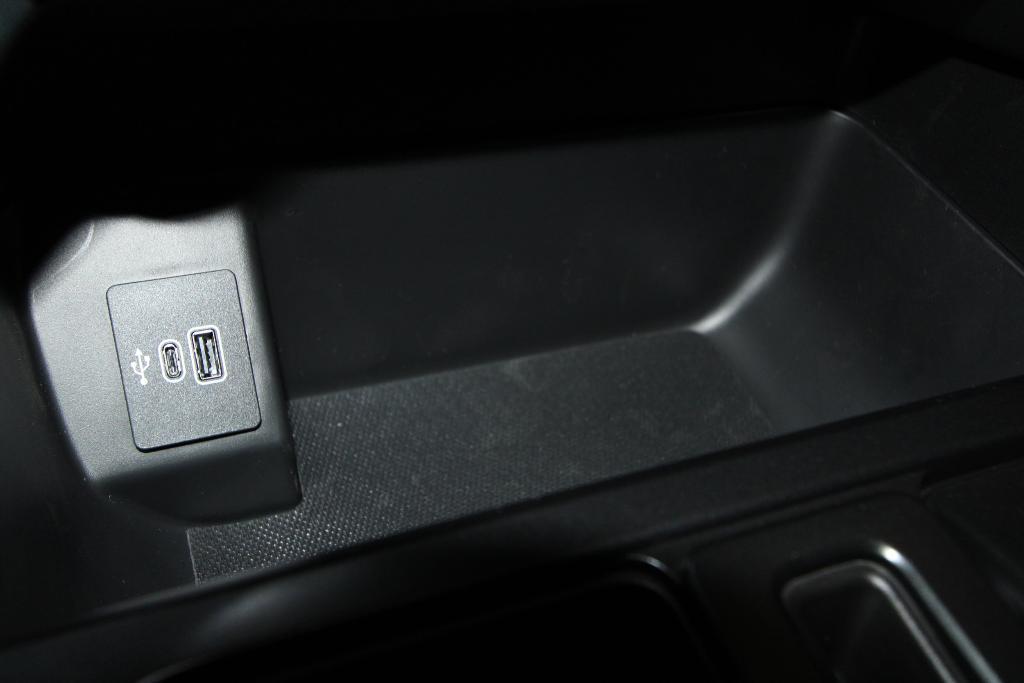 new 2025 Ford F-150 car, priced at $49,929