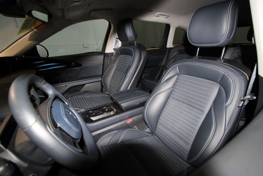 used 2024 Lincoln Nautilus car, priced at $51,991