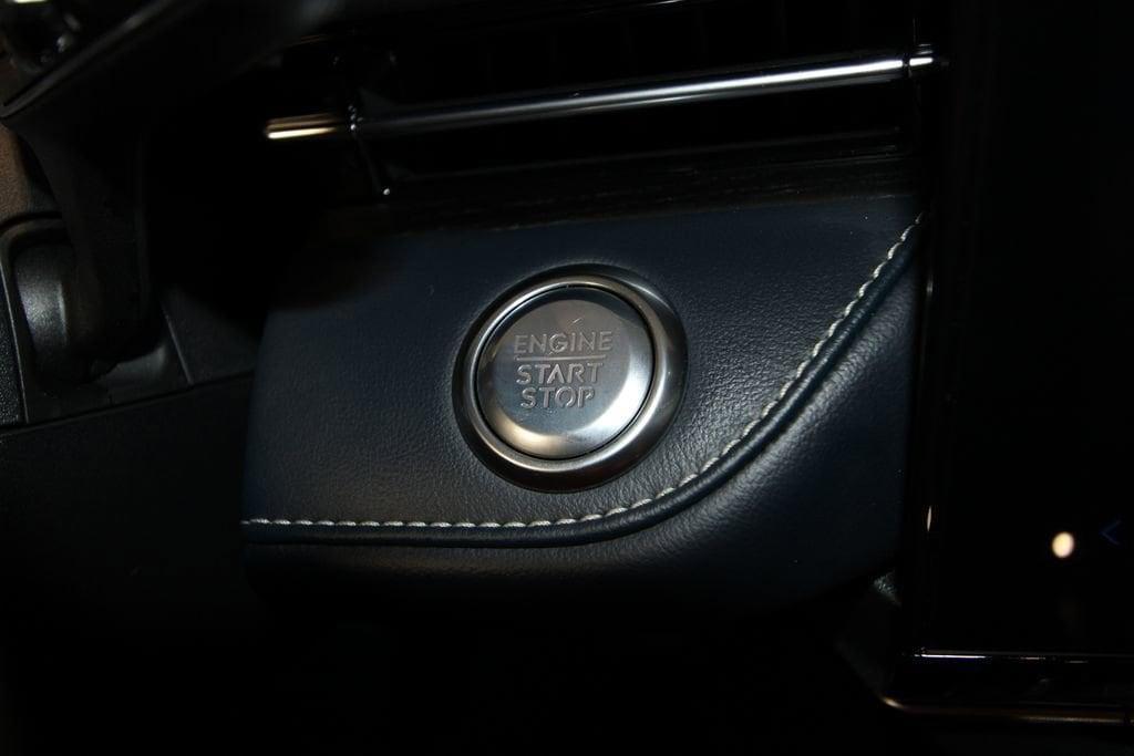 used 2024 Lincoln Nautilus car, priced at $51,991