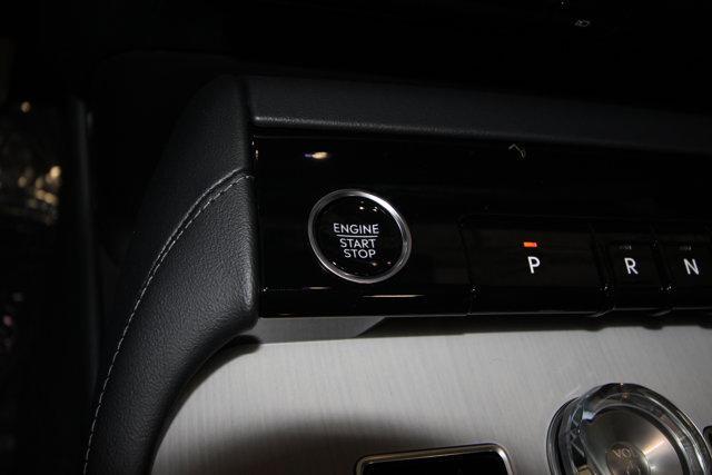 new 2025 Lincoln Navigator L car, priced at $111,545