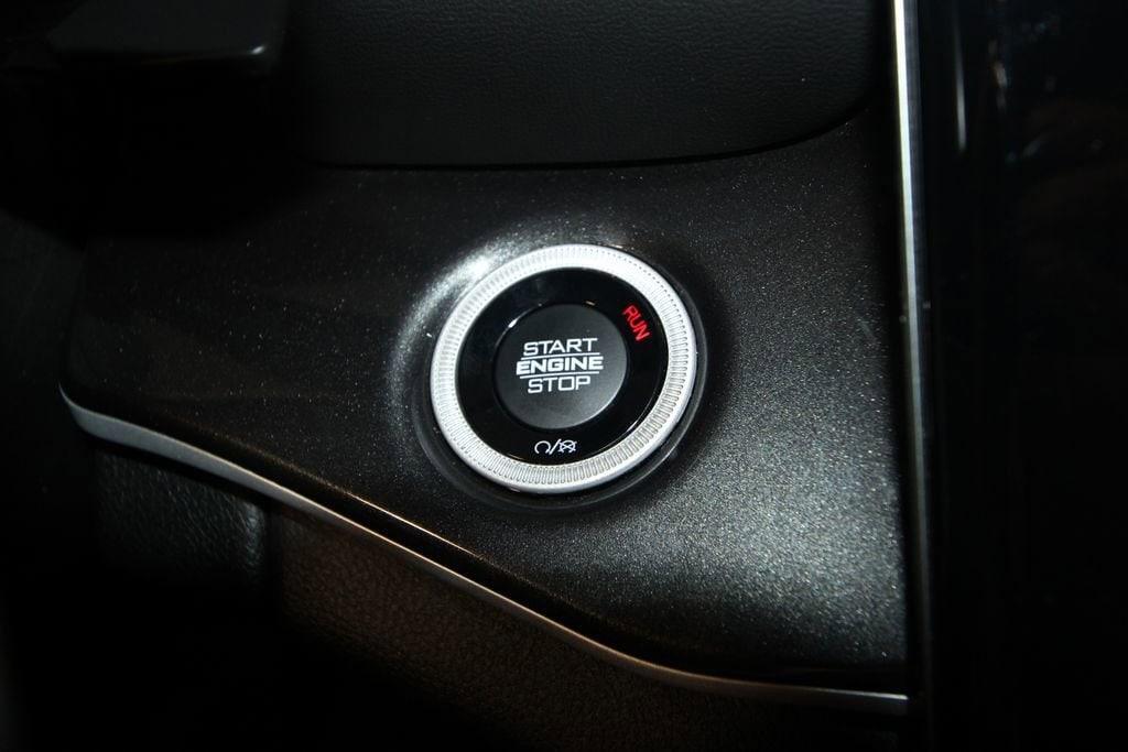 used 2022 Jeep Grand Cherokee car, priced at $32,991